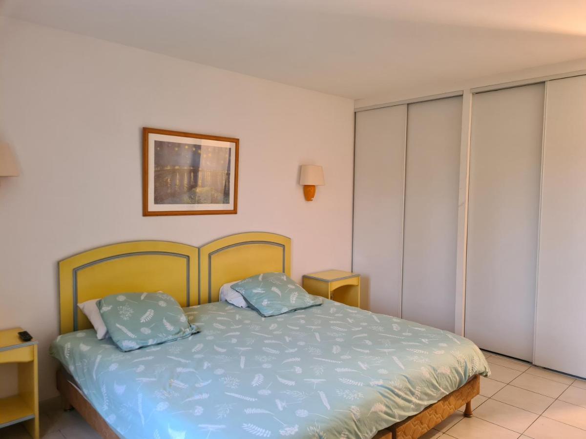 Вілла Joli Mazet Provencal De Camargue Арль Екстер'єр фото